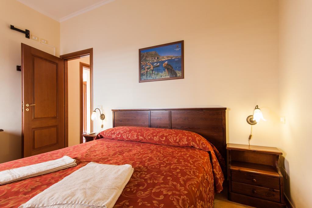 Casa Vacanze S. Marco Valderice Rom bilde